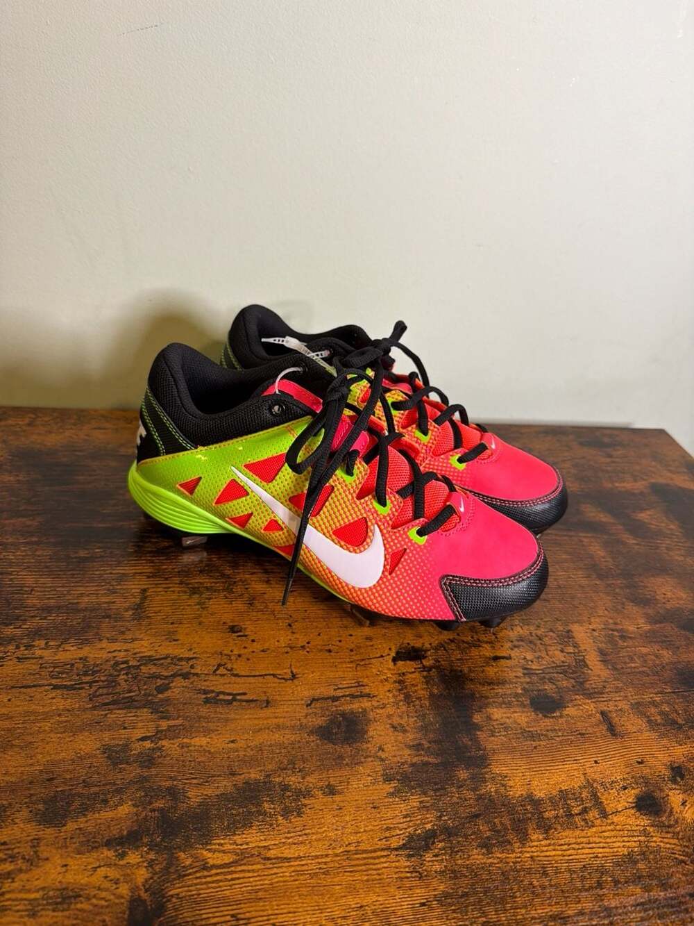 Nike Hyperdiamond Strike Women's Metal Softball Cleats Atomic Red 684696-610